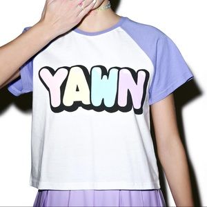 Disturbia Yawn raglan crop